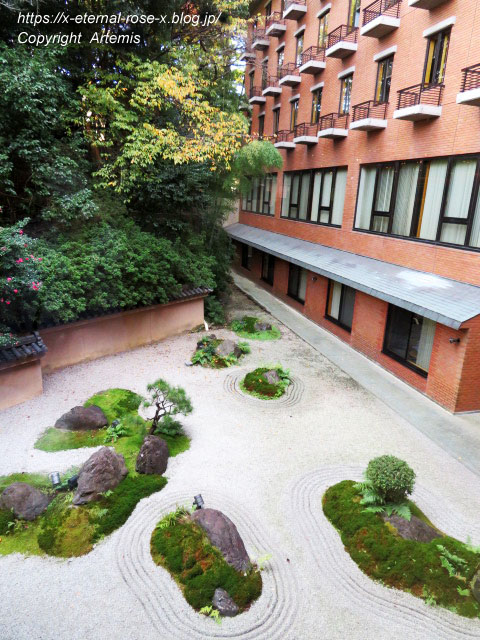 21.11.26.15 カフェ33 (44)