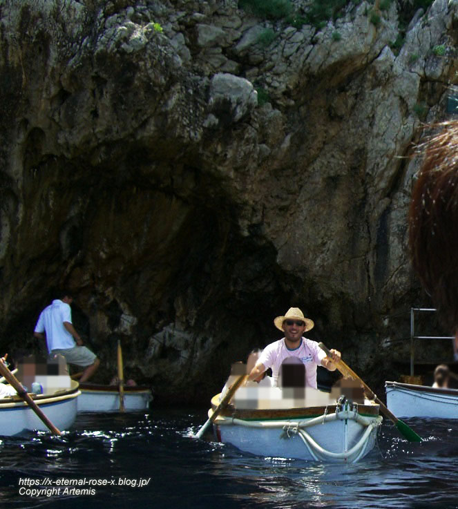 11.5.31.4. カプリ島青の洞窟 (19)
