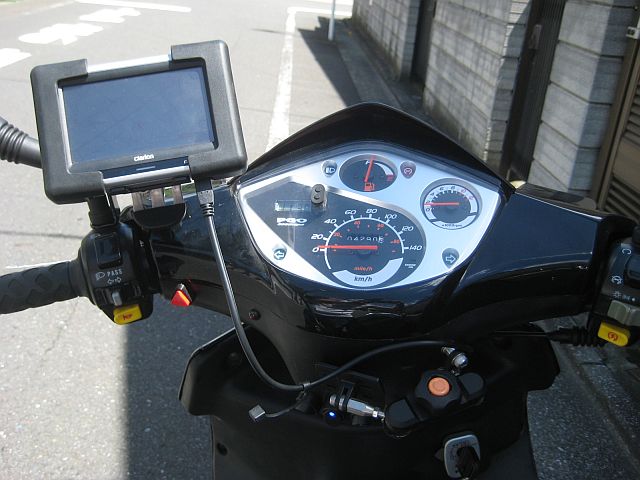 Alloro125