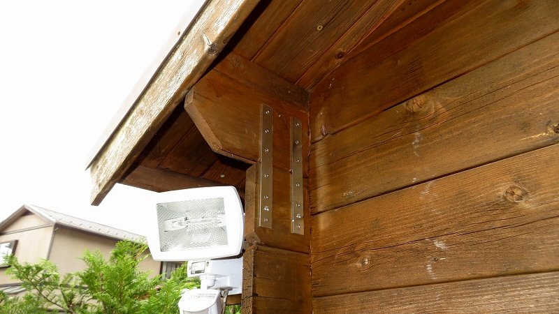 台風24号 で壊れた 物置小屋 を修理した ここは 日本 Xiexie 足柄sa の 夜間管理人 やってま す の記録