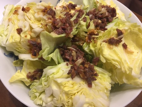 生キャベツのアンチョビオイルかけ