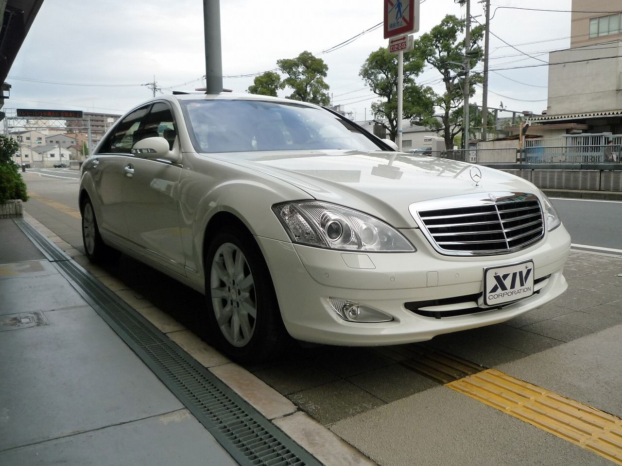 ラグジュアリーパッケージ 白 左h H ベンツ Sクラス S550ロング 1オーナ 輸入中古車販売店 激安中古ベンツ 大阪benz販売センター ラグジュアリーパッケージ 白 左h H ベンツ Sクラス S550ロング 1オーナ 輸入中古車販売店 激安中古ベンツ 大阪benz販売センター