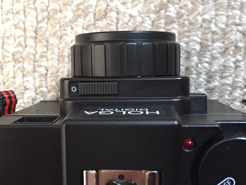 HOLGA DIGITALを購入して大真面目に撮ってみる。(フラッシュ使用写真を