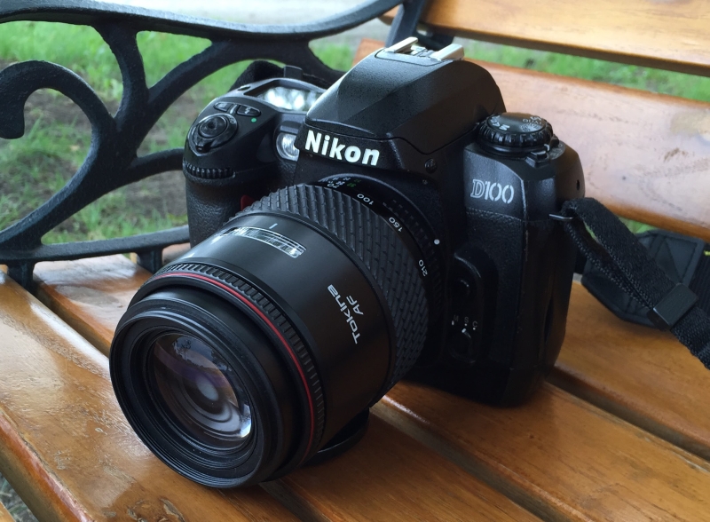 ニコンD100。 : Rham-2 Diary