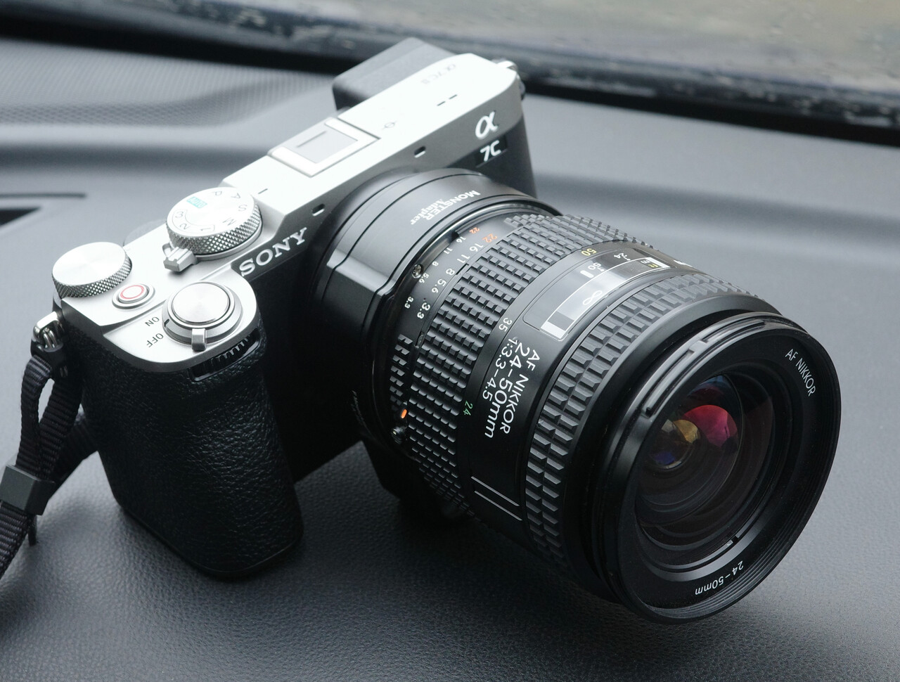 Nikon FE2 動作確認済 NIKON（ニコン）FE2 フィルムカメラ【作動確認・操作方法】の