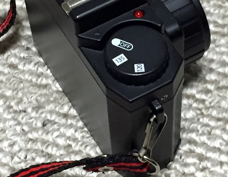 も*う様 セール　HOLGA DIGITAL フラッシュ、スマホ転送キット、作例 ホルガから初のデジタル・トイカメラ登場 - Wi-Fiに対応、味の