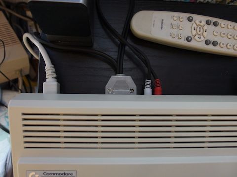 AMIGAで液晶モニターを使う その2 : HitBitと楽しい仲間たち
