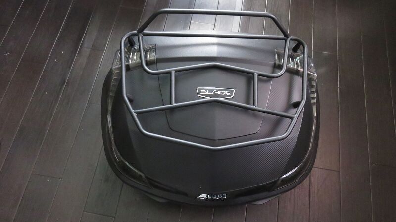 トップケースにラック取付け : バイクで行ってみるか !