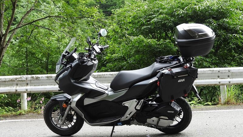 Adv150 サイドバック取付 バイクで行ってみるか