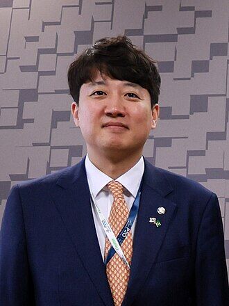 イ・ジュンソク