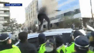 ezgif.com-gif-maker (2)