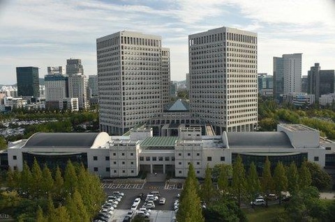 ダウンロード (1)