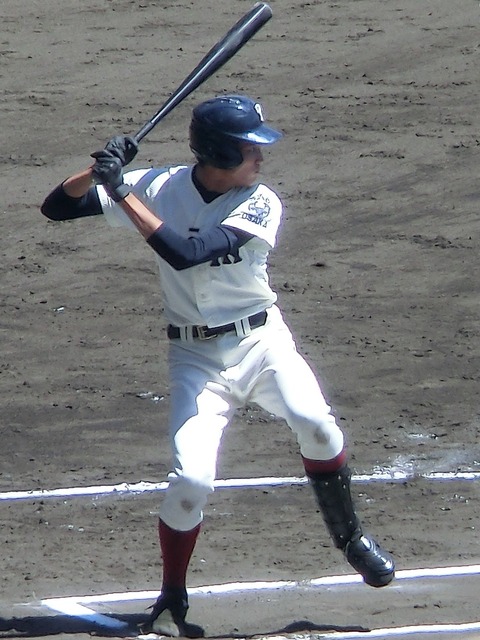 Shintaro_Fujinami_(Osaka_Toin_High_School)_-_batter