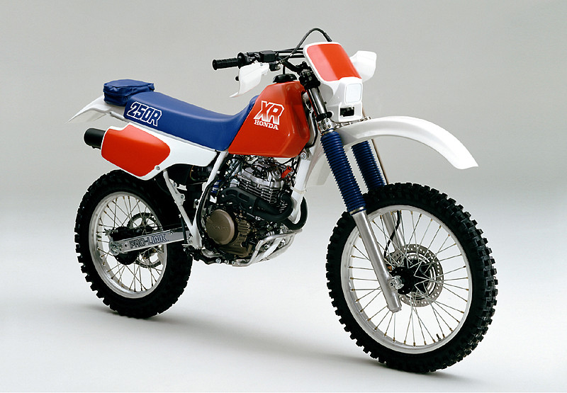HONDA XR250R ME06 　実働エンジン　異音無し　吹け上げ良好　(中古) 1100-H0592 XR250R ME06 希少 純正品 実動エンジン 始動性 レスポンス 絶好調 検索