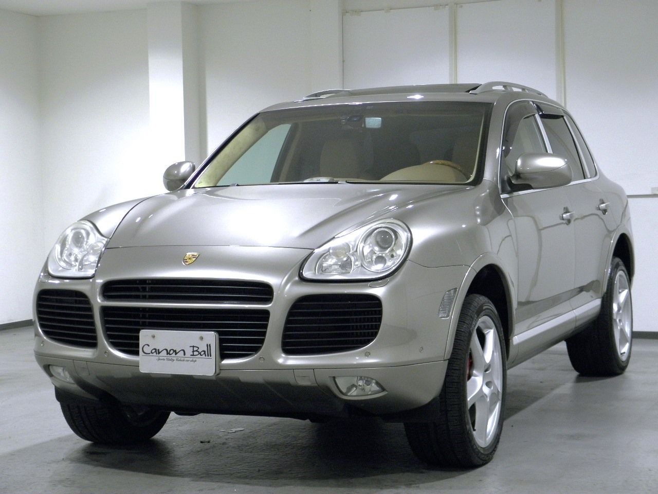 愛車 人気有名芸能人が乗ってる愛車まとめ 話題の超高級車