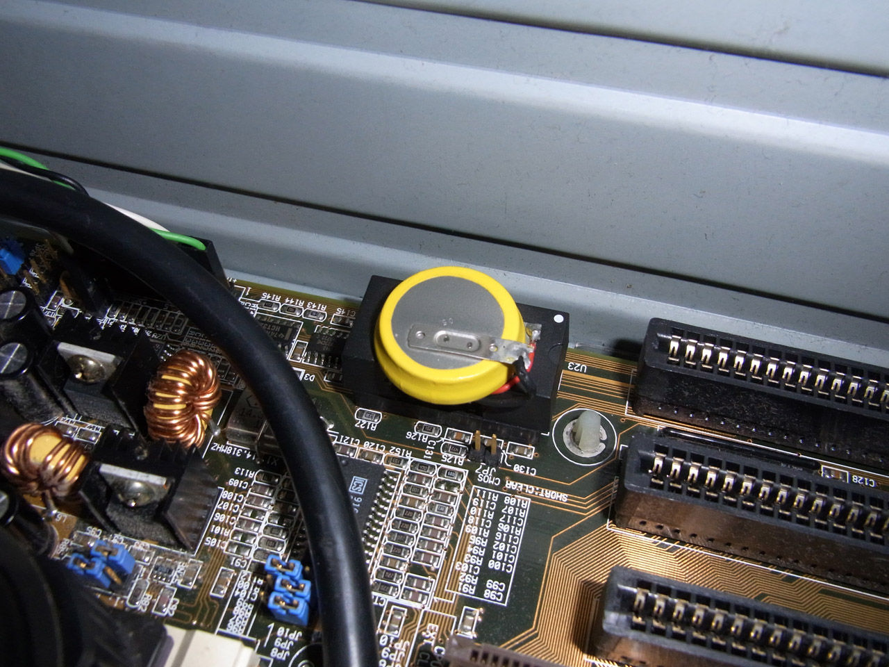 古いマザーボードの電池交換 Xtvのblogっぽい何か 古いマザーボードの電池交換 Xtvのblogっぽい何か