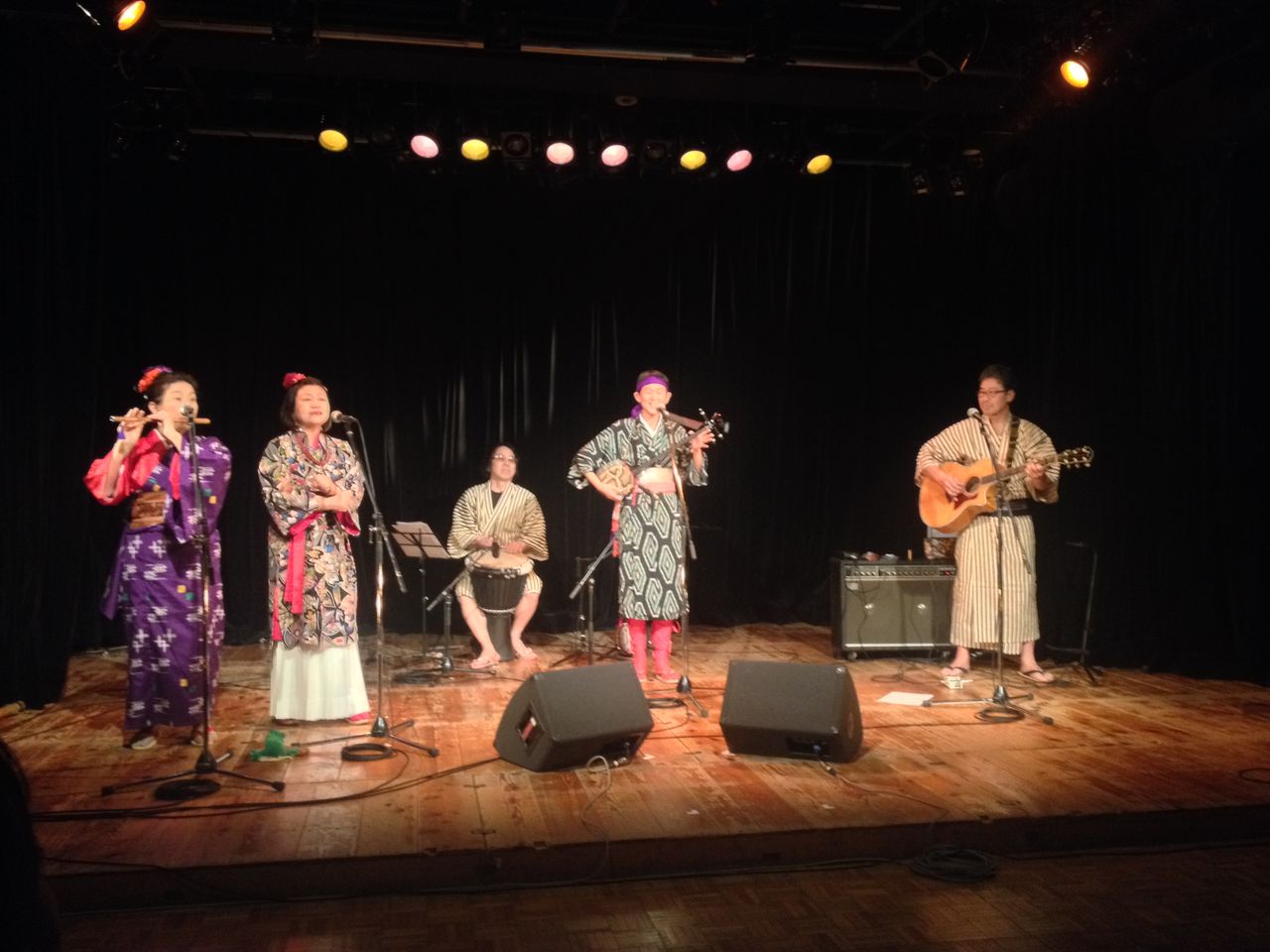 島々でおきた歌声 年の初めにー花綵 はなづな 列島の北と南の民が集って うたかた日記 暫