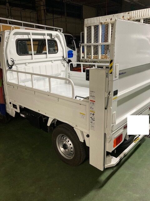 パワーゲート　軽トラ　キャリー スズキ キャリー パワーゲート延長 パイプ欄干 床鉄板張り : 軽