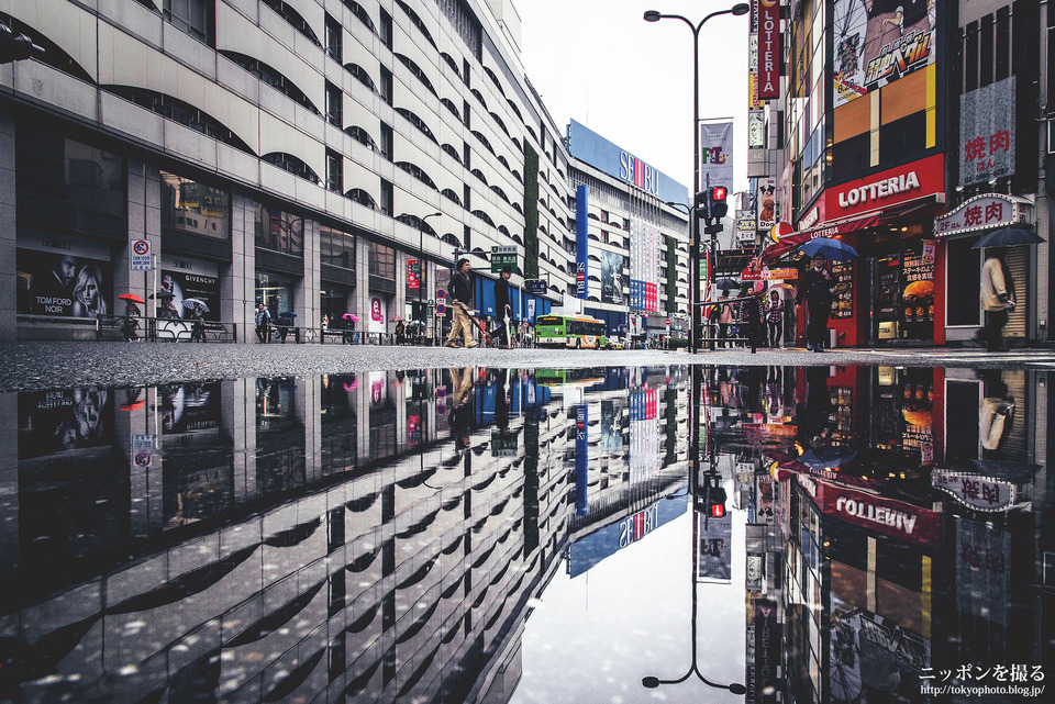 10_街は雨が降っていると意外と面白い