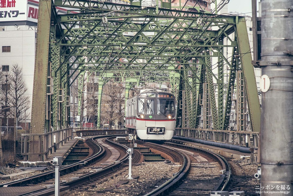 北品川_1601130047train