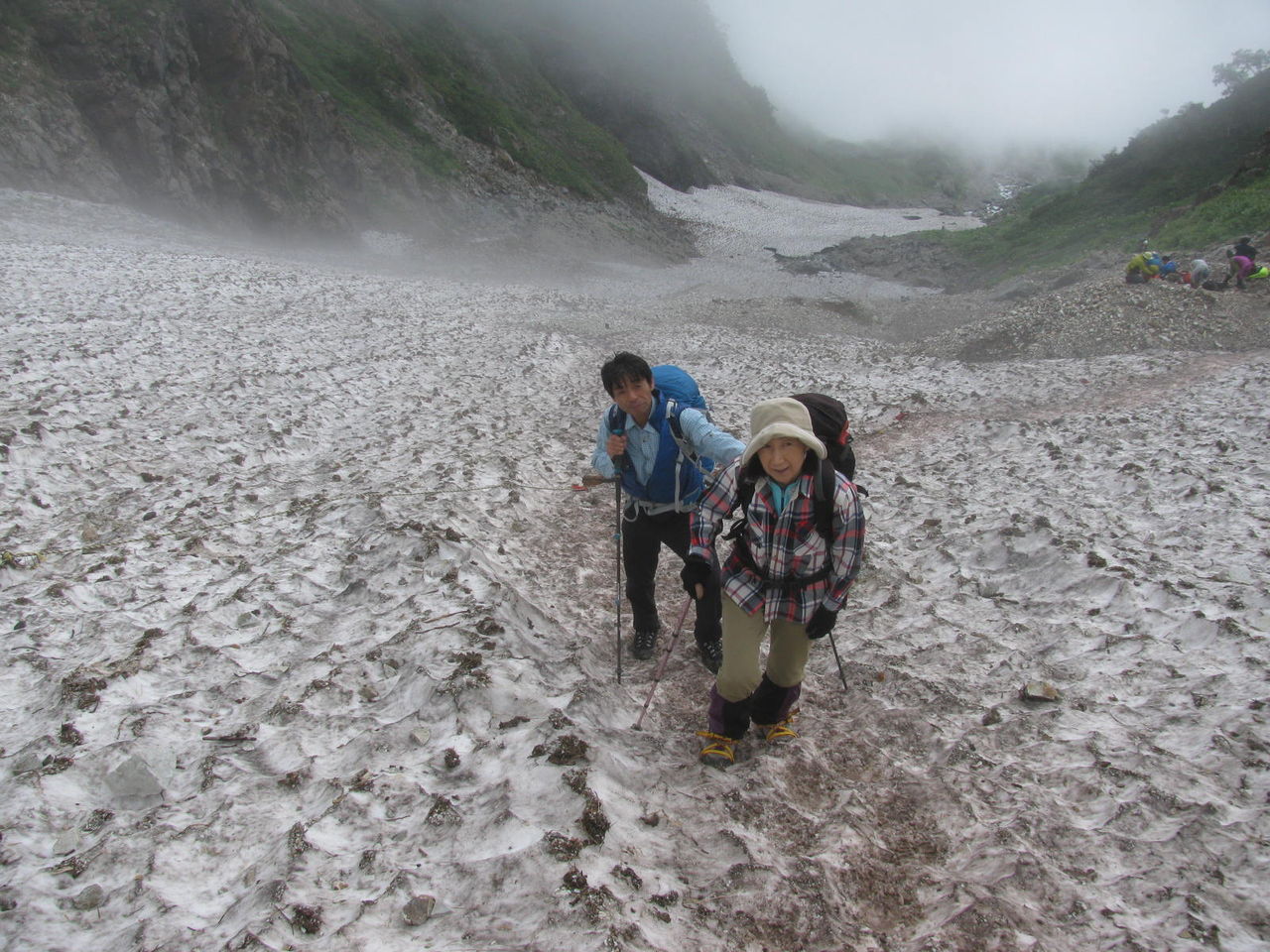 白馬三山縦走と不帰の剣 柏 山の会 らんたん 白馬三山縦走と不帰の剣 柏 山の会 らんたん