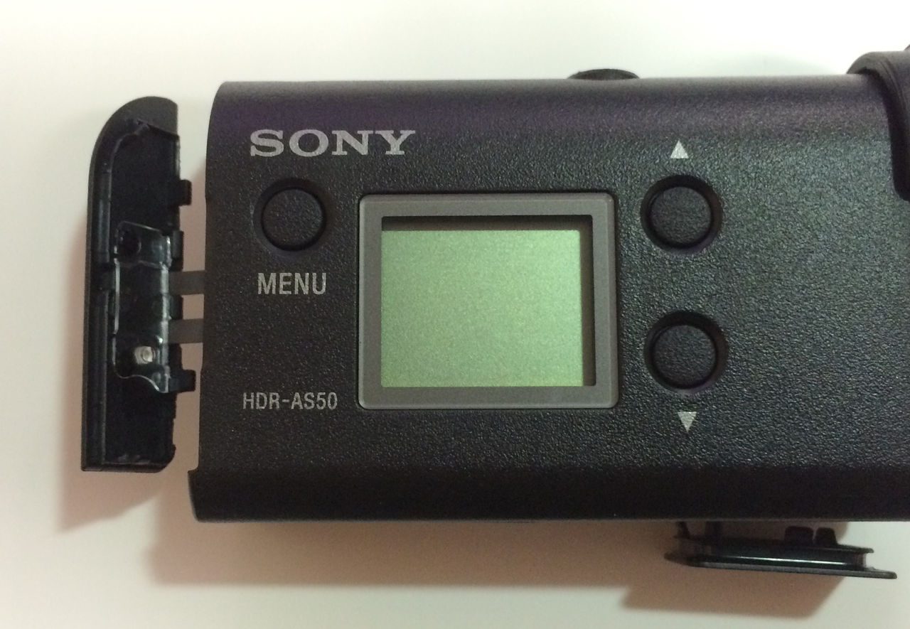 外観チェックとすぐ気になった点 - HDR-AS50レビュー(1) : YAAAM 外観チェックとすぐ気になった点 - HDR-AS50レビュー(1) : YAAAM