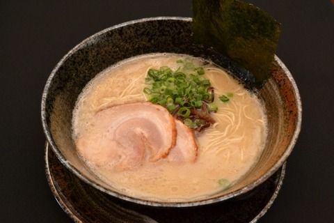 【絶望】週4ラーメンを1年続けたワイの現在・・・