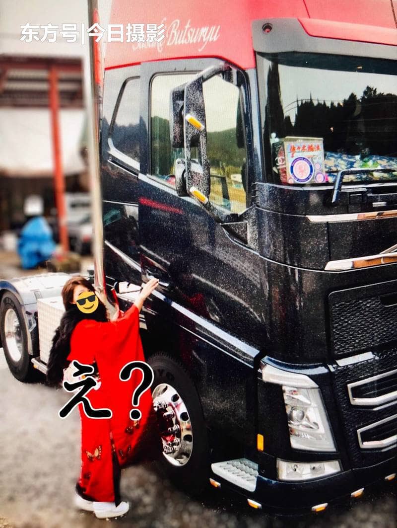 やばたんまとめ 驚愕 トラックの運転手がセクシーすぎると話題にｗｗｗｗｗ Livedoor Blog ブログ