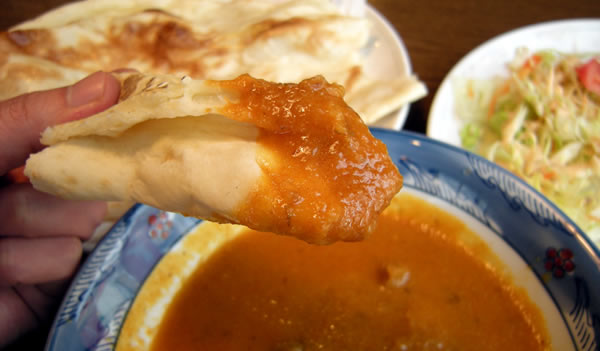 インド料理店 ナンんさのマトンカレーとナン
