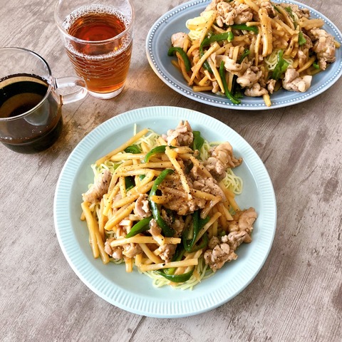 青椒肉絲焼きそば