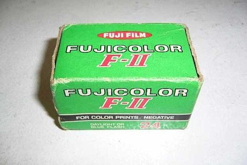 
��ե��� FUJICOLOR��F-II������ǯ����ͭ�������ڤ�ʾС�

