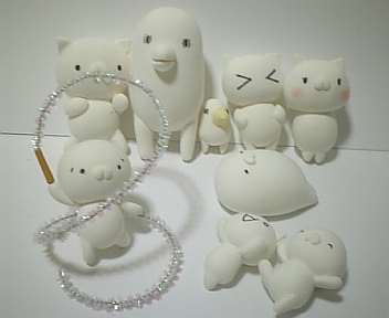 ヤフオクウォッチ ２ちゃんねるキャラクターの紙粘土人形