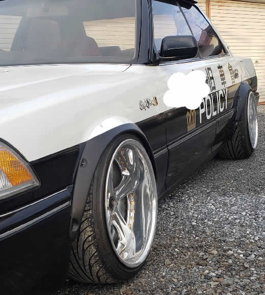 13 クラウン uzs131 v8 高旧車 当時 車高短 ドレスアップキング ポリス仕様 イベントなどに…