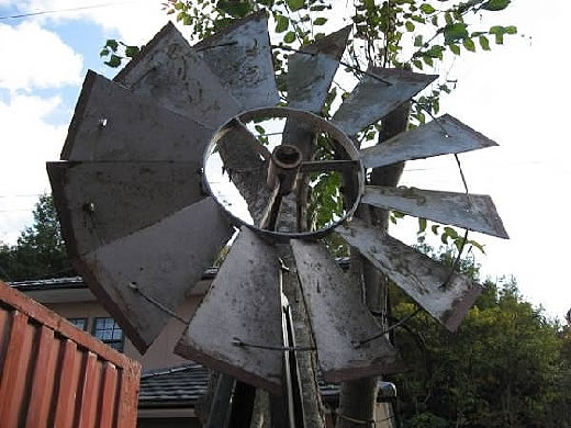 古き良きアメリカの 1品、RETRO. U.S 50’ 風車