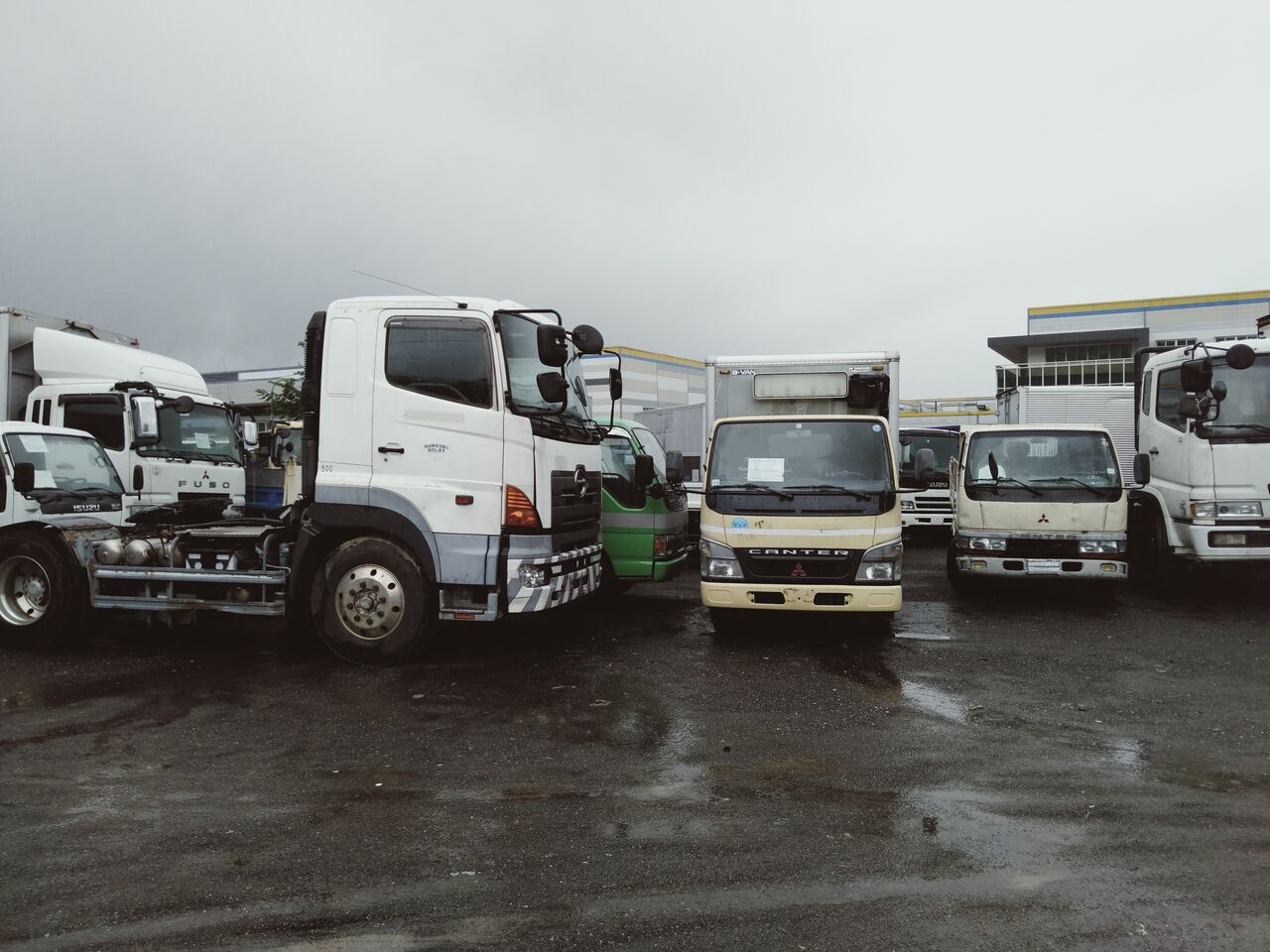 フィリピンにて中古自動車 トラック 重機などお探しにお困りの方へ フィリピン極楽生活記