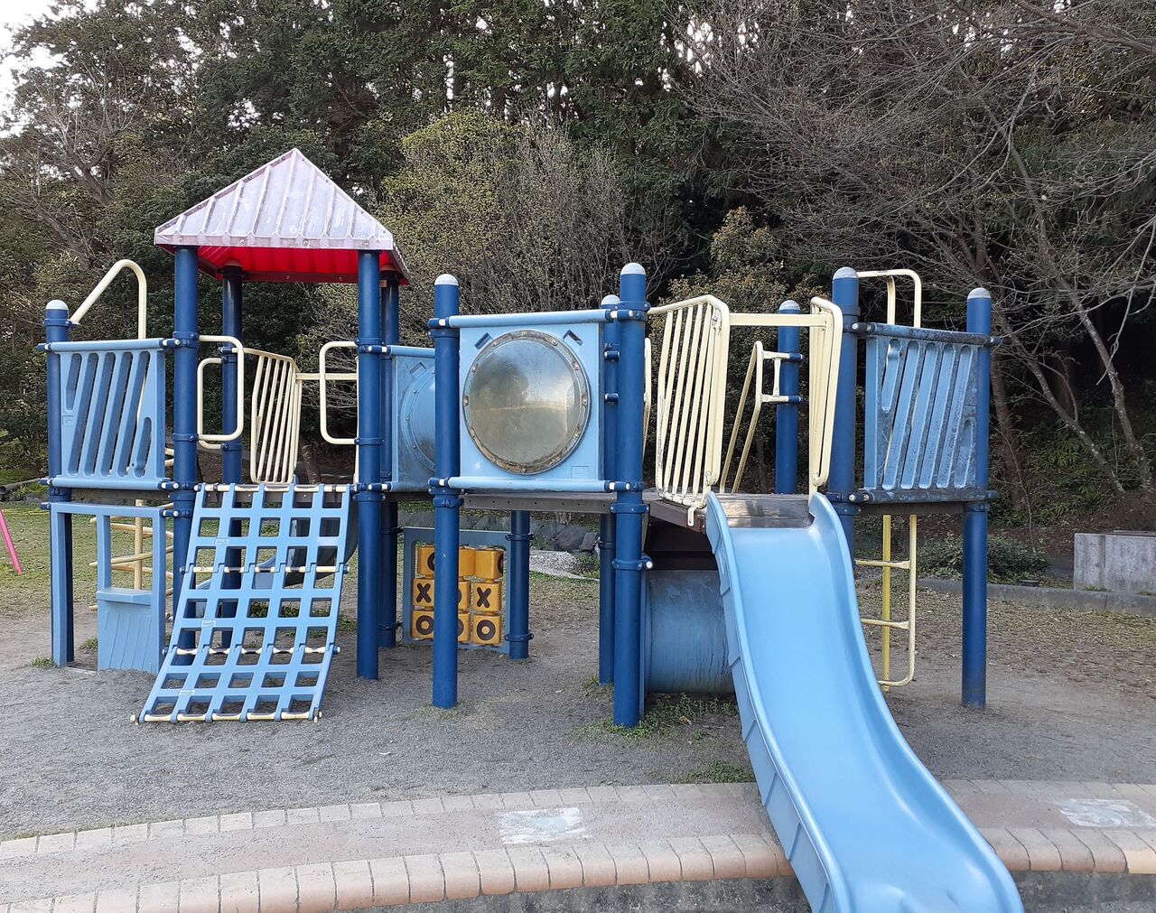 ウサギだらけの公園 魅力的な遊具のある公園に行ってきました その５９ 1 150の焼津