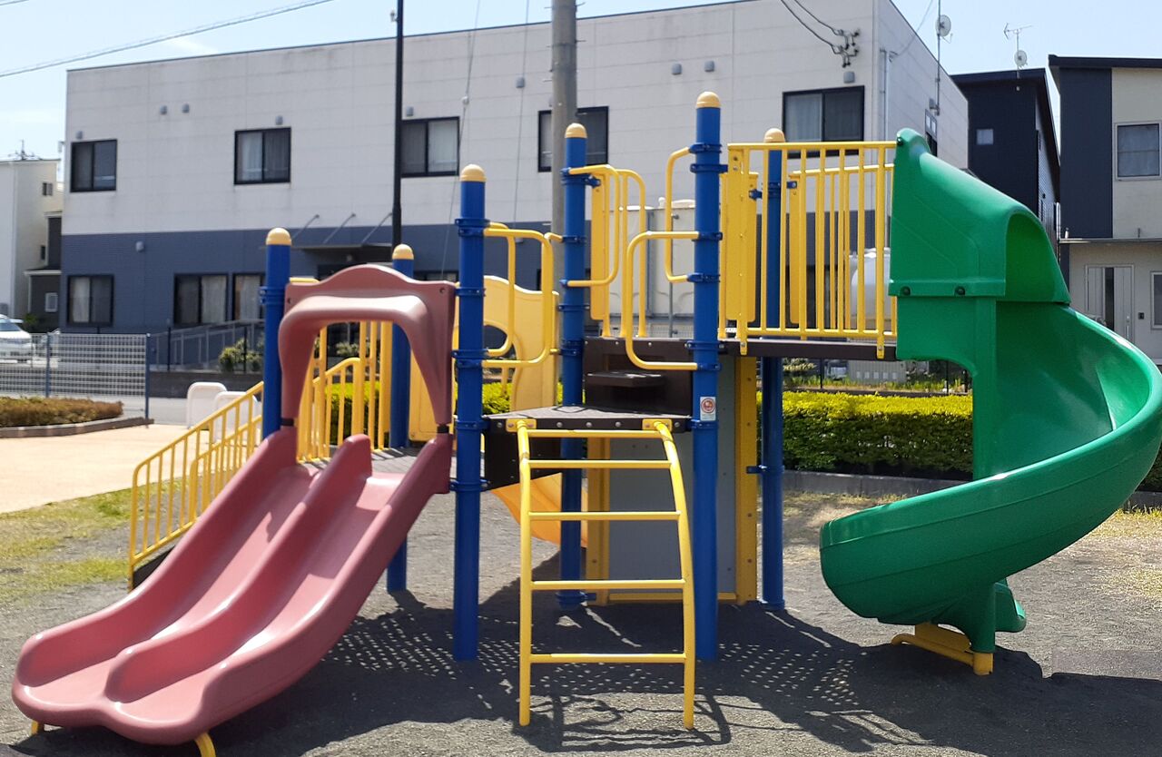 魅力的な遊具のある公園に行ってきました その１４ 焼津市大覚寺にある２つの公園 1 150の焼津