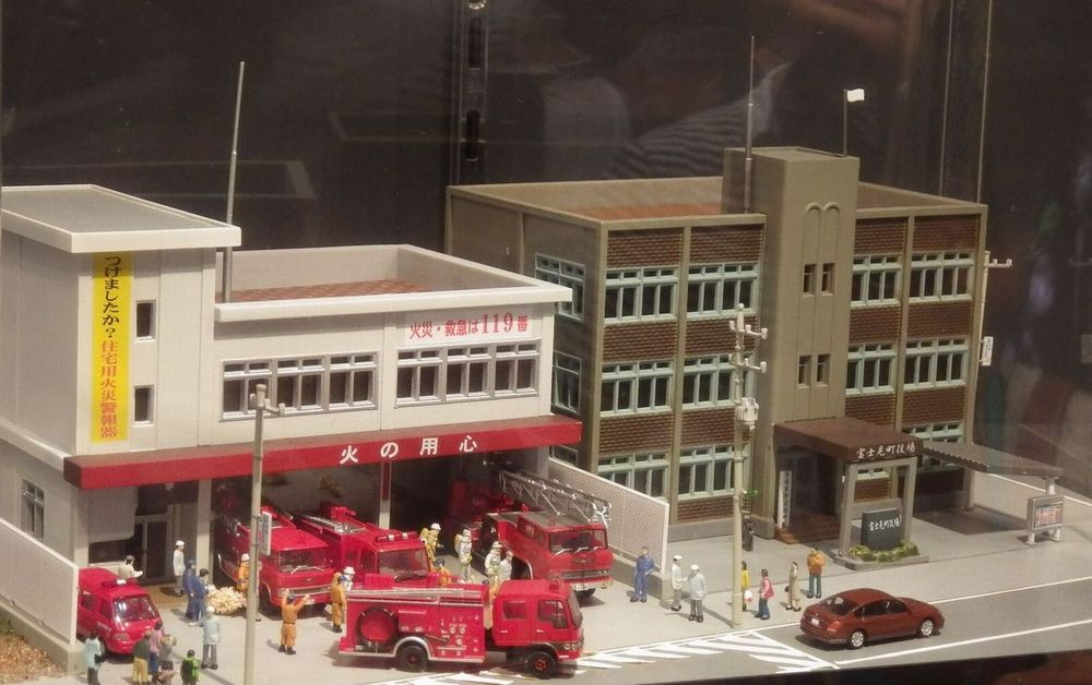 消防署　模型　ジオラマ　ストラクチャー　1/150 ユニット・ジオラマ 「消防署のある街区とお醤油屋さん」 ：岡田