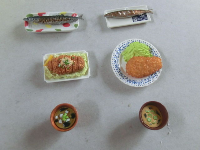 ぷちサンプル、 おかえりごはんできたよ過去の製品との比較。 : 1/150