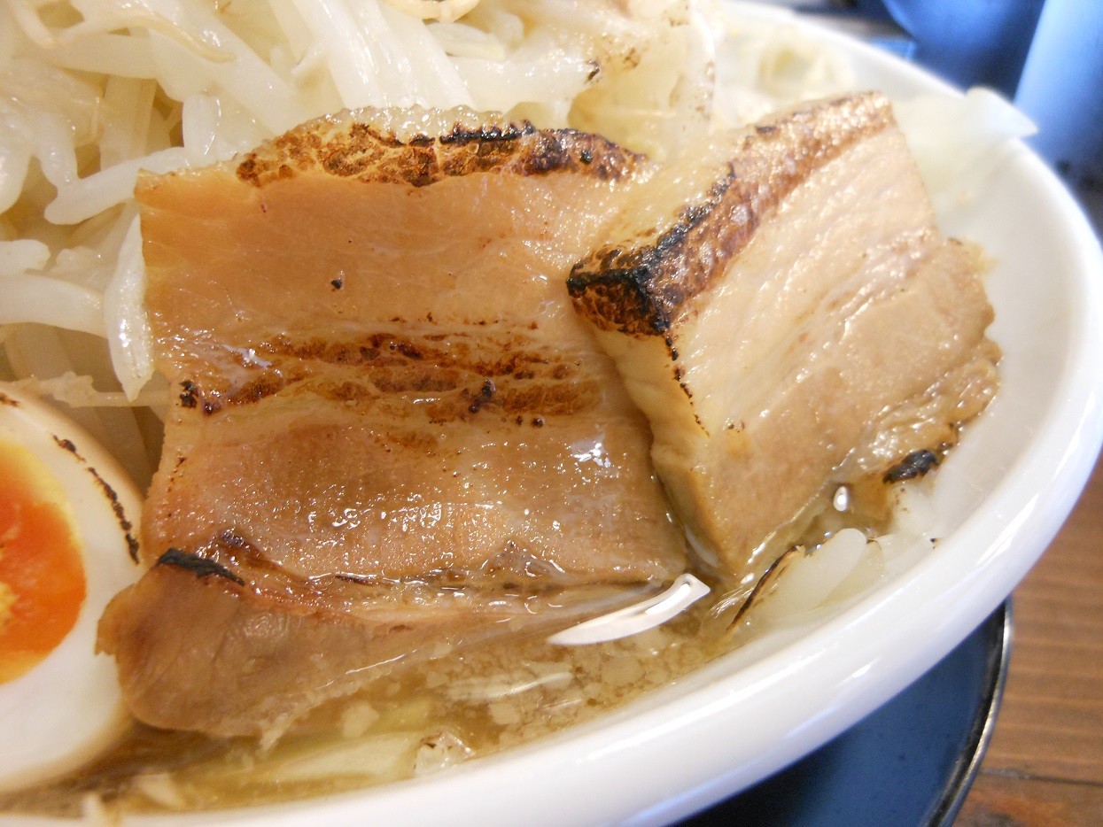 甲子園口の ラーメンは人生だ！ : やじきたの食べたい放題！