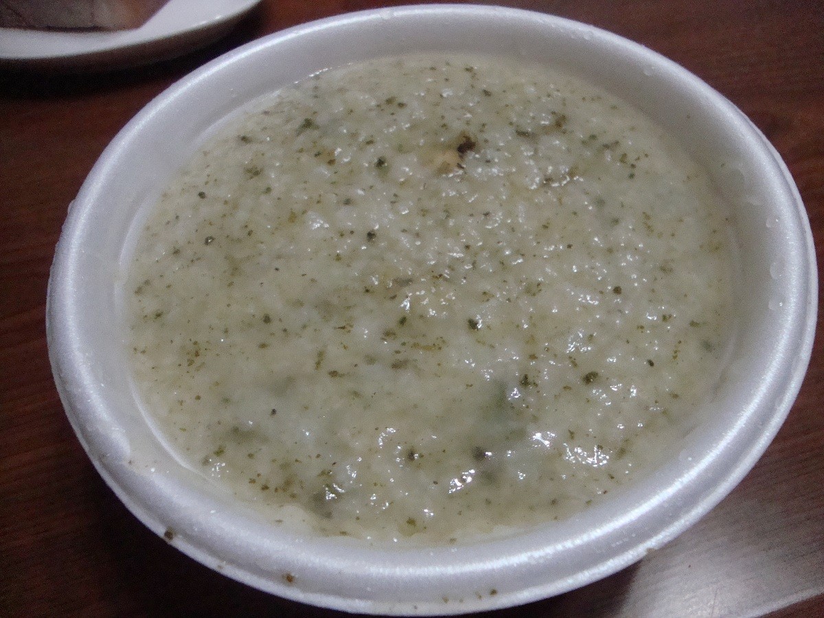 大阪 桃谷の 山田商店 やじきたの食べたい放題