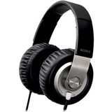 MDR-XB700