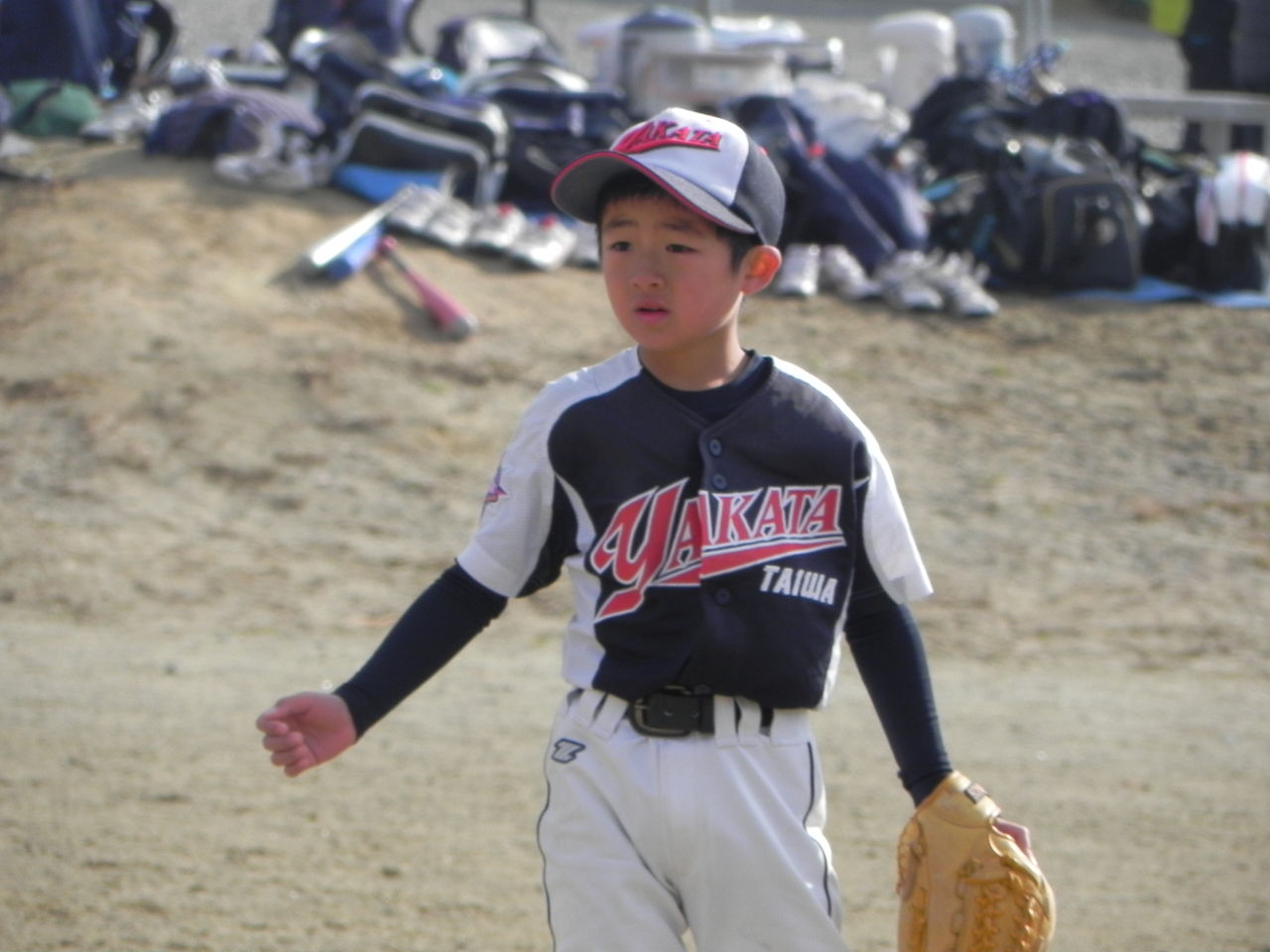 16 11 6 成田ｵｰｼｬﾝキッズ大会 富谷総合ｸﾞﾗﾝﾄﾞ 館スポーツ少年団