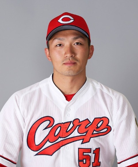 鈴木誠也(21).275 5本 25打点 6盗 OPS.7742←おっいい打者出てきたやん