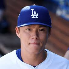 【朗報】山本由伸さん、ドジャース投手が5回以上投げて無失点を記録したのは史上5人目の快挙だと判明