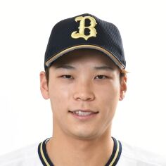 中川圭太(26).302(367-111)6本　48打点　10盗塁　8三塁打(1位)