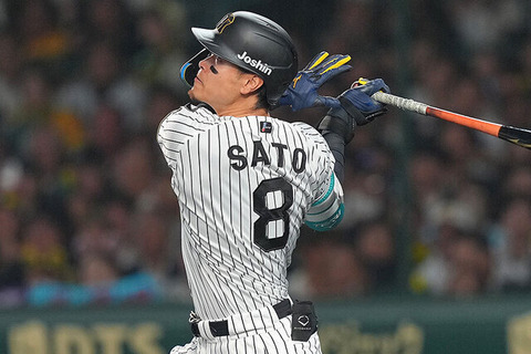 昨日の佐藤輝のバックスクリーン3ランwwwwwwwwwwwwwwwwwwwwwwwww