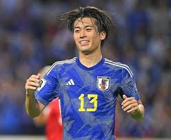 【うおおおおお】中村敬斗、5戦連続ゴールwwwwwwwwwwwwwwwwwwwwwwwwwww