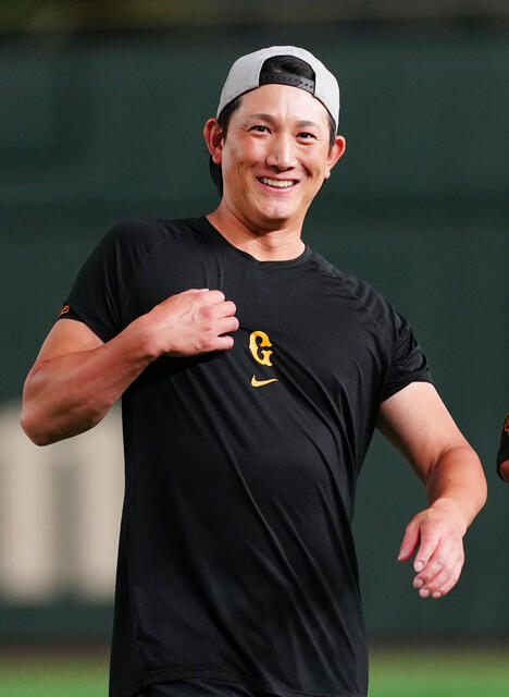 巨人・小林誠司が今季初昇格へ　大城卓三が２軍の試合前練習に合流