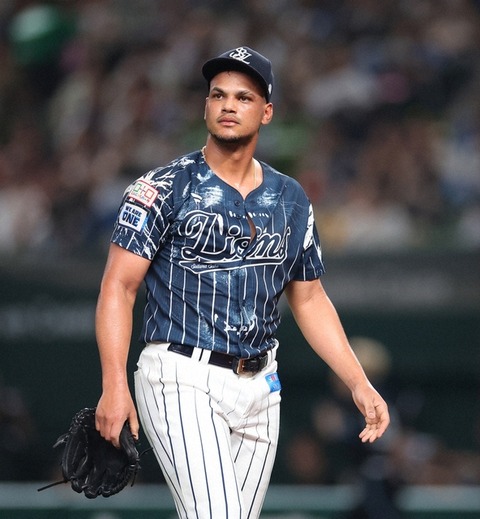 【助っ人速報】中日、元西武アブレイユを獲得　カープとの争奪戦に勝つWWWWWWWWW